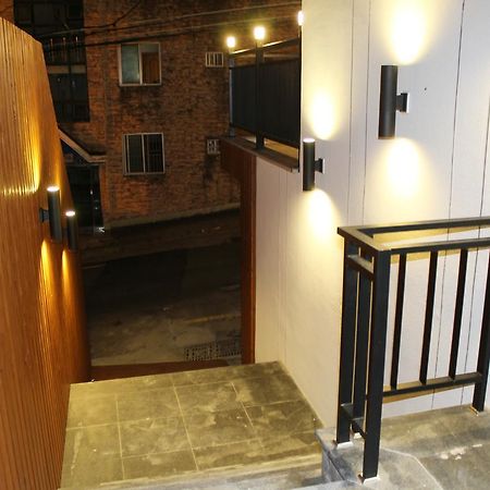 Hostel Lia House Pusan Exteriér fotografie
